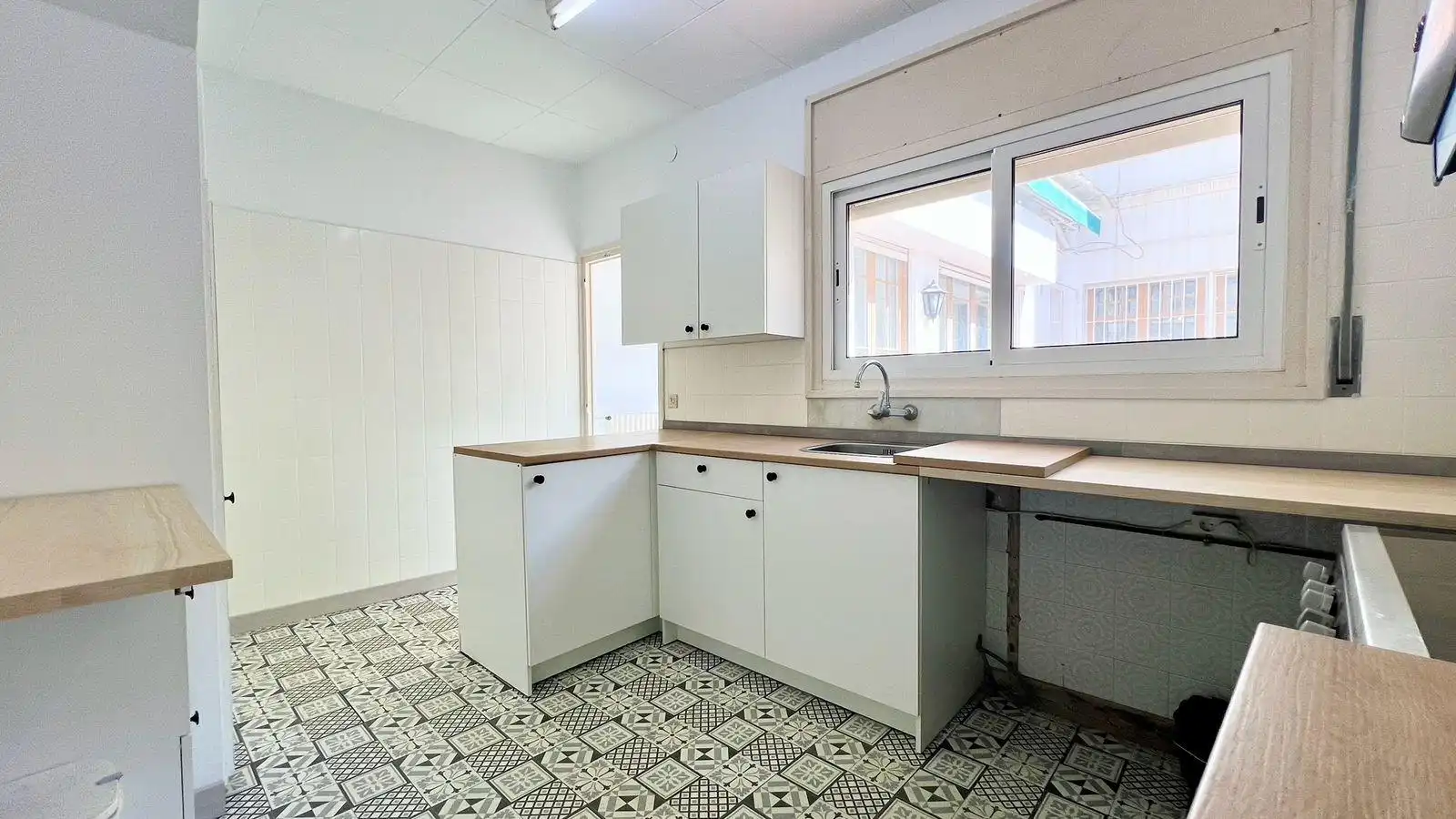Küche von Haus oder Chalet zum Verkauf in Mataró mit Terrasse