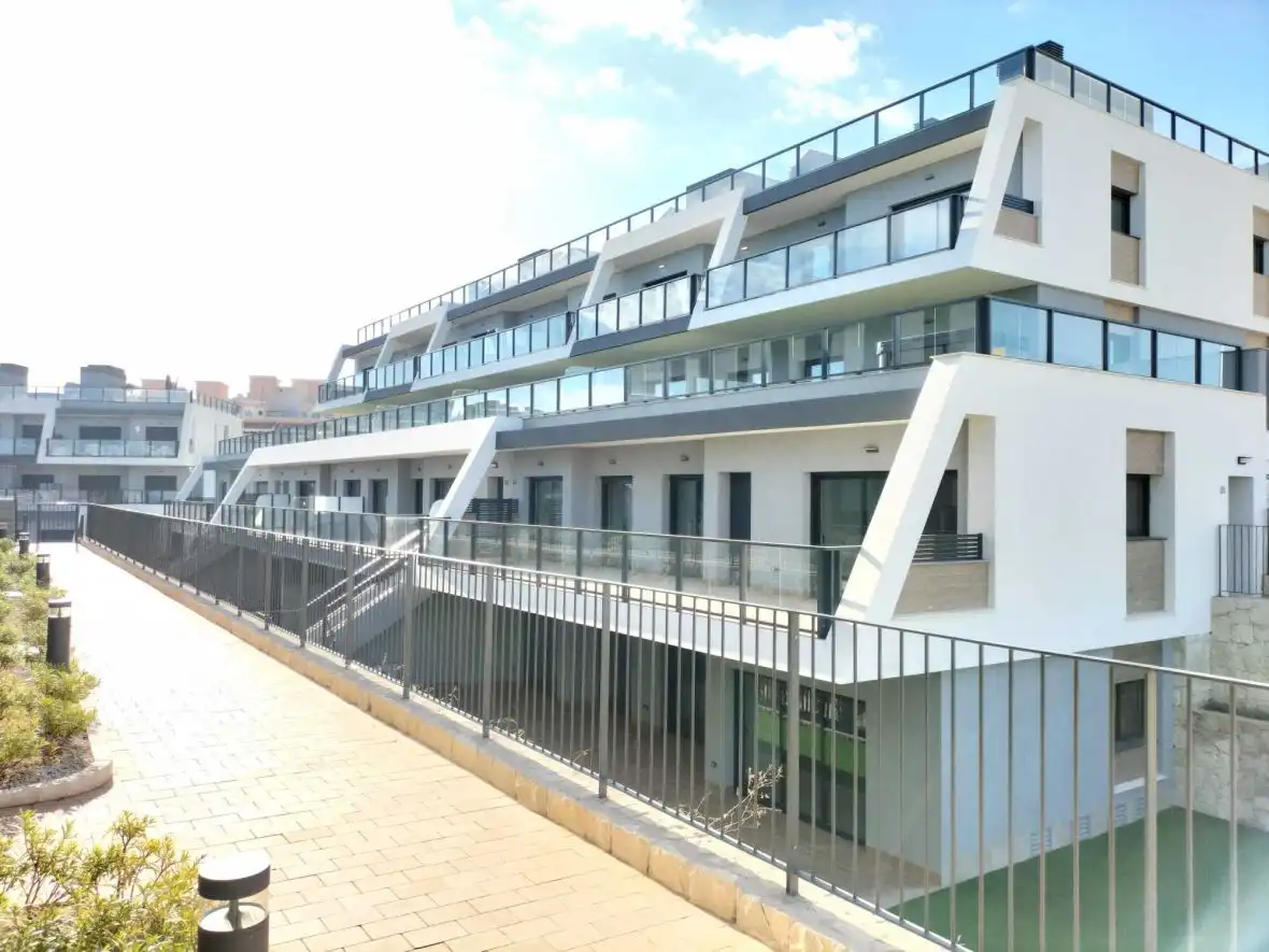 Vista exterior de Apartamento en venta en Santa Pola con Aire acondicionado, Calefacción y Terraza