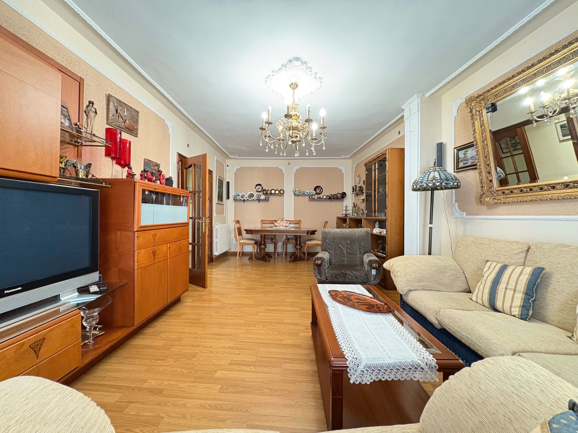 Living room of Flat for sale in Arnedo  with Heating, Parquet flooring and Storage room