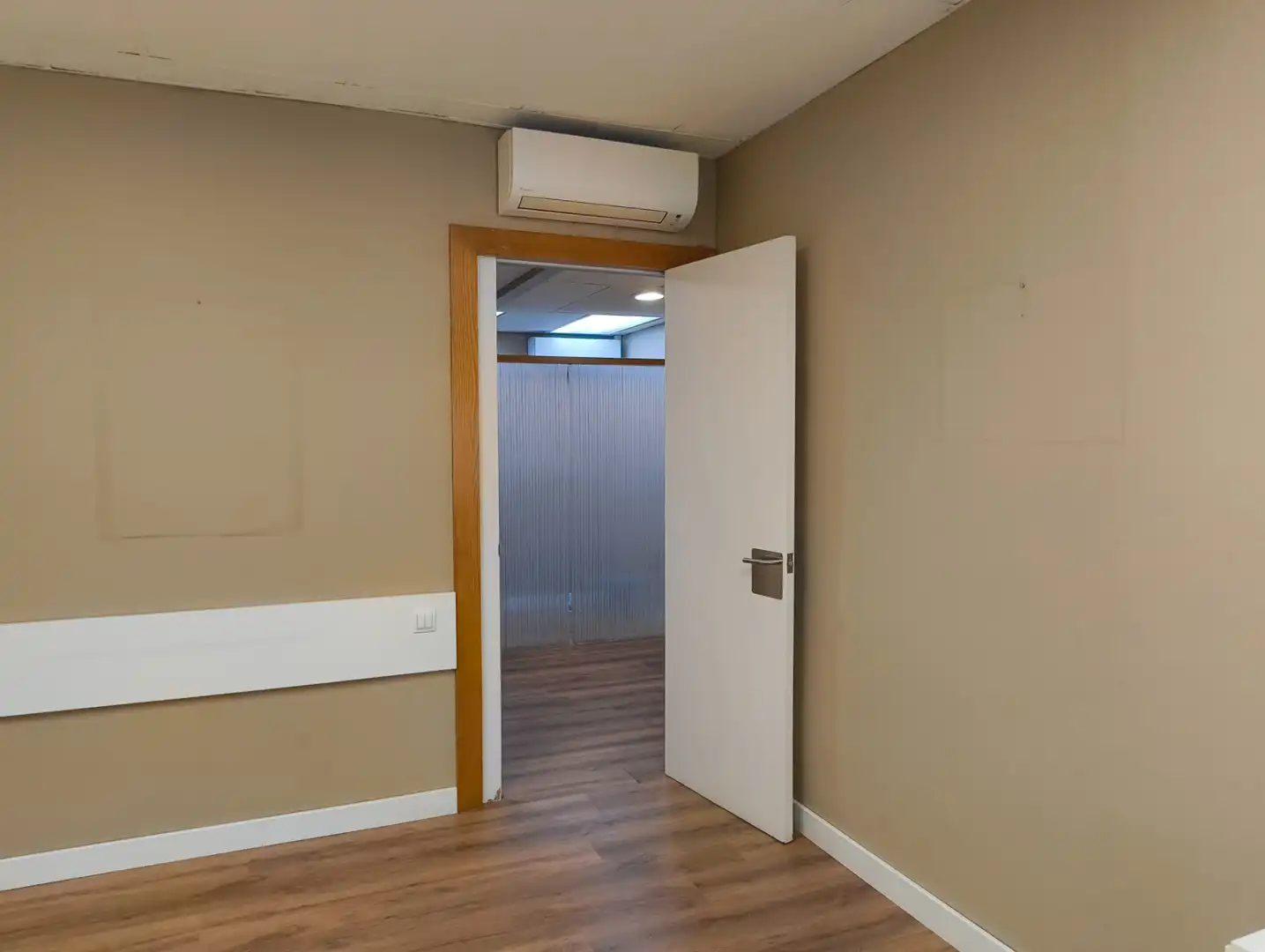 Local de alquiler en Sabadell con Aire acondicionado y Parquet