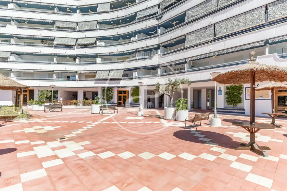 Appartamento con terrazza in affitto a Carrer Ciutats Unides, imagen 39