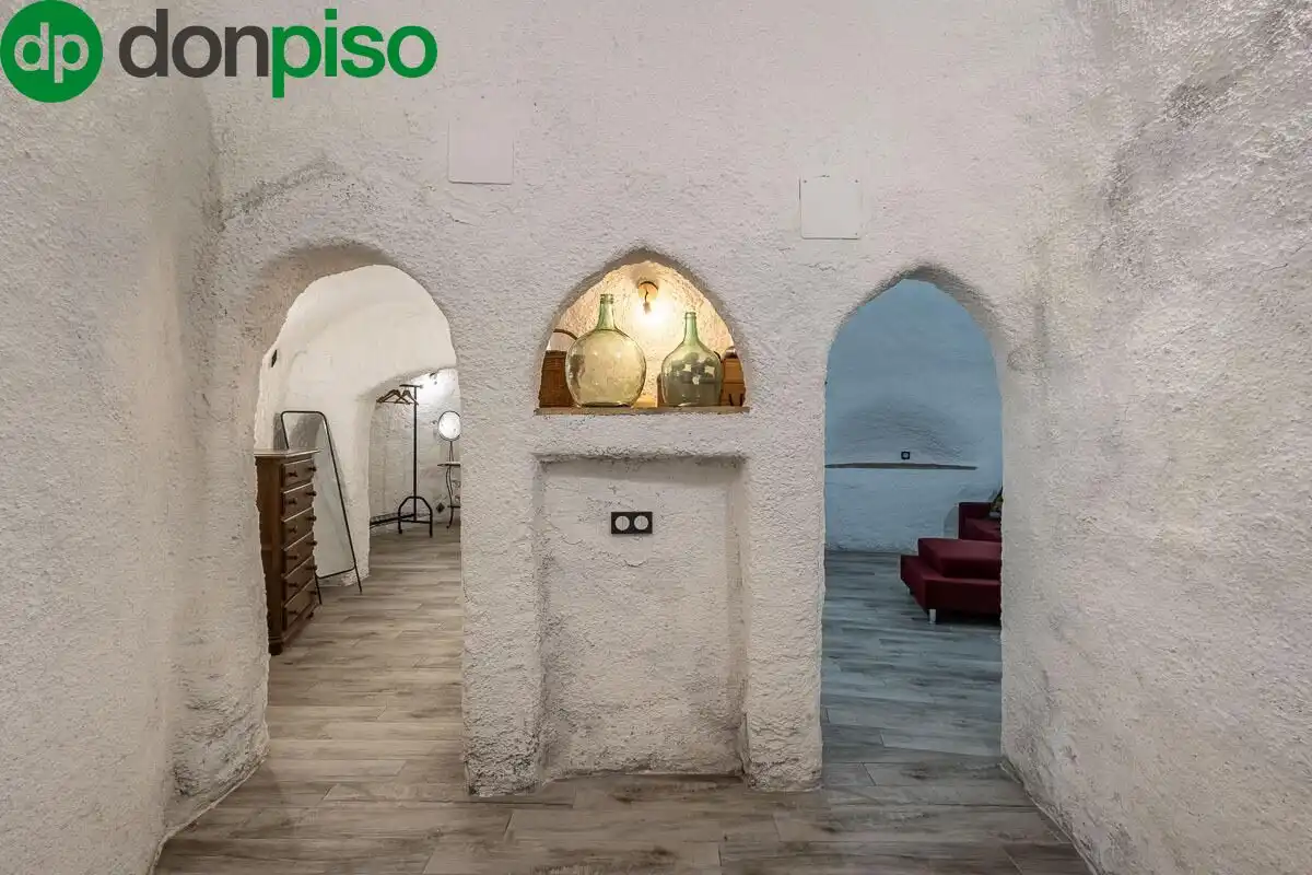 Houses for sale in Granada  with Heating and Terrace