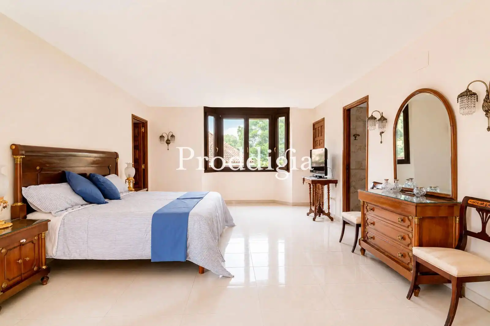 Bedroom of Houses for sale in Sant Cugat del Vallès  with Air Conditioner, Heating and Terrace