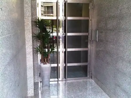 Individual to rent in Carrer de la Canal de Navarrés 451, imagen 8