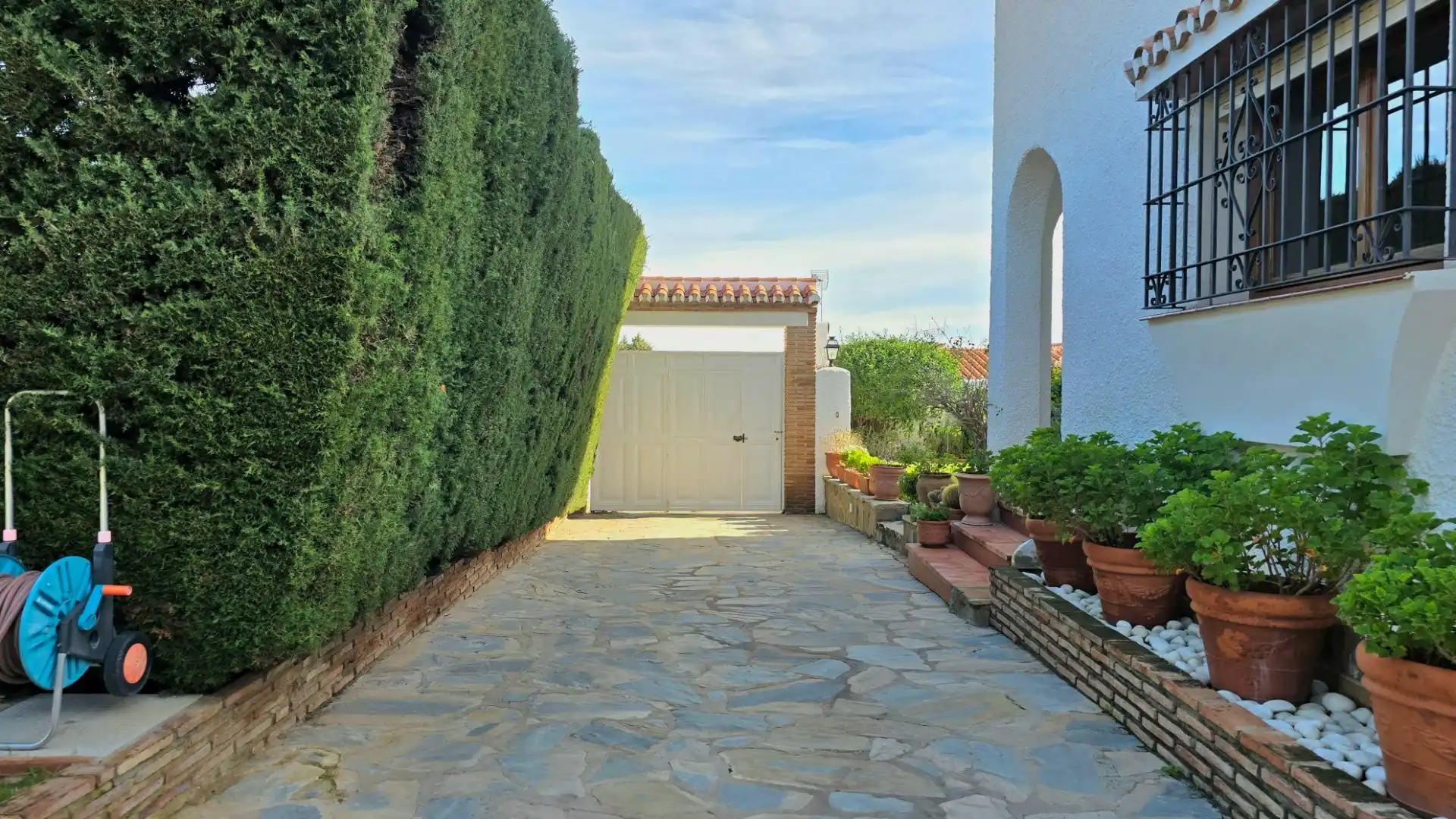 Exterior view of Houses for sale in Benalmádena  with Air Conditioner, Heating and Private garden