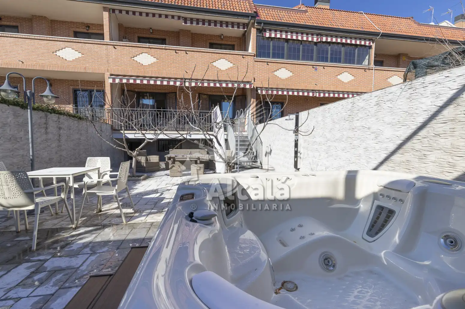 Terrassa de Casa o xalet en venda en Alcalá de Henares amb Aire condicionat, Calefacció i Jardí privat