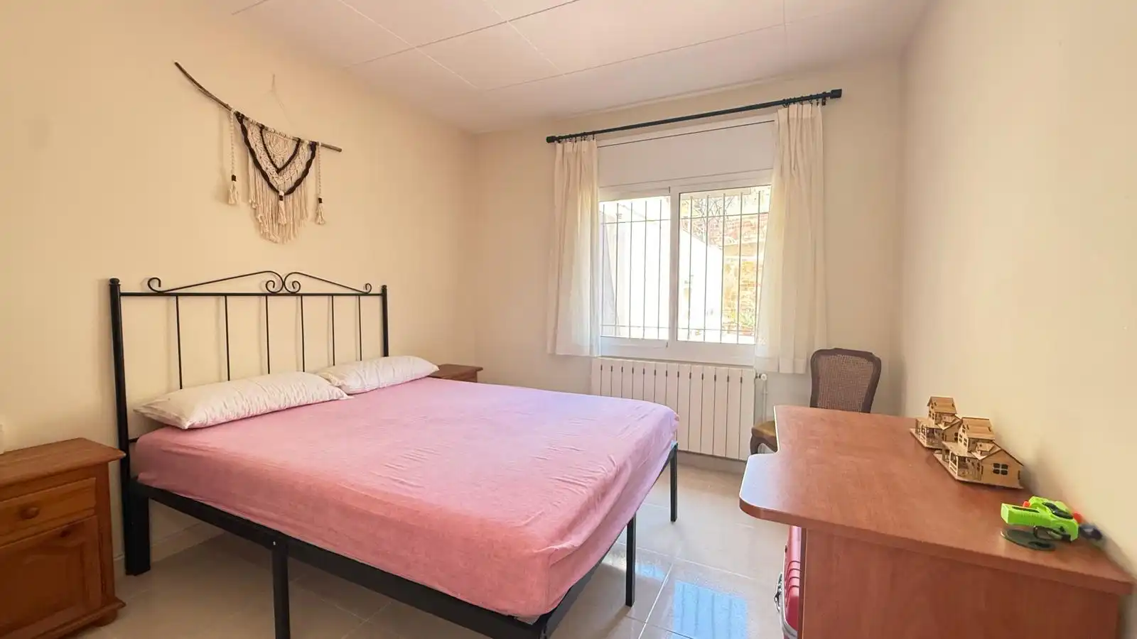 Dormitori de Casa o xalet en venda en Palafrugell amb Aire condicionat, Calefacció i Jardí privat