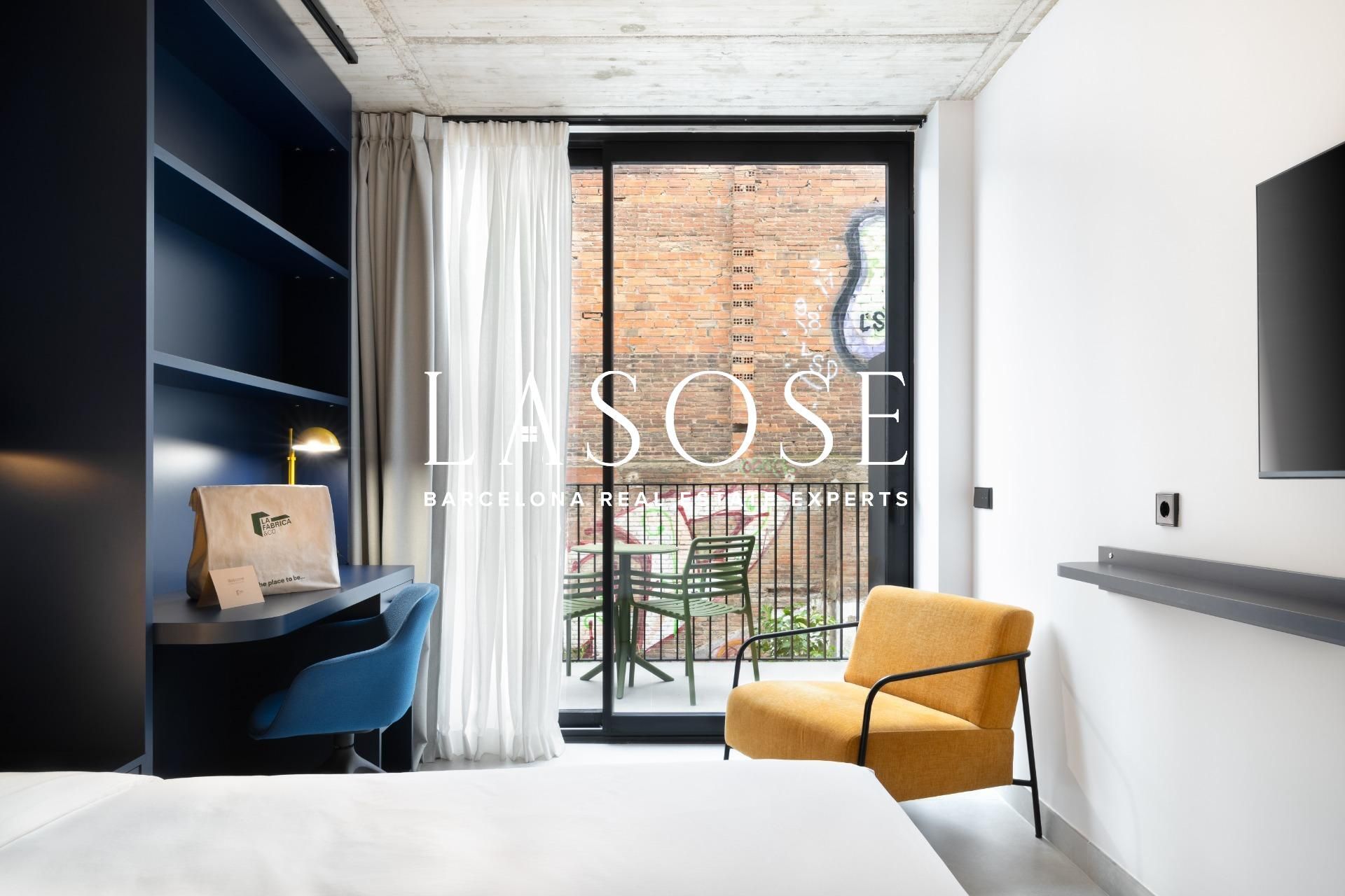 Bedroom of Study to rent in  Barcelona Capital  with Heating, Terrace and Balcony