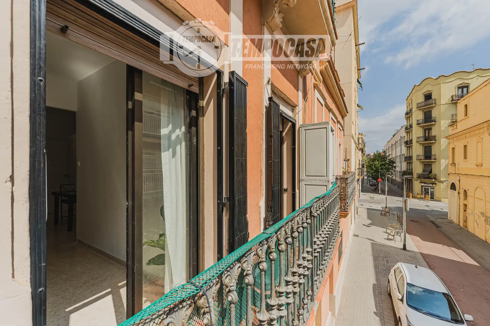 Vista exterior de Piso en venta en Barcelona con Terraza y Balcón