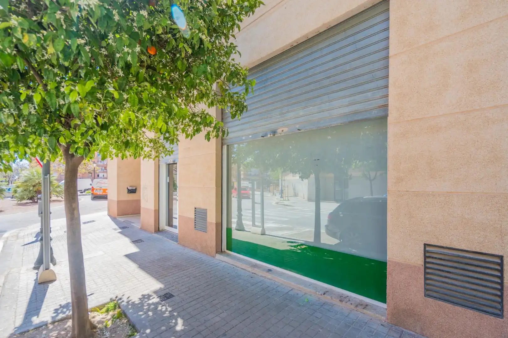 Local en venta en Valencia con Aire acondicionado
