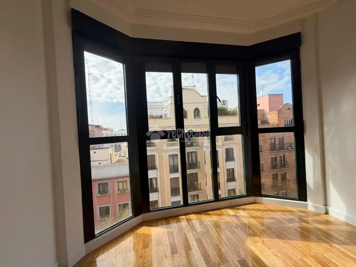 Wohnung mit Aufzug zum Verkauf in Calle Cadarso, imagen 9