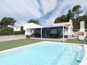 Villa avec piscine à vendre à Calafat