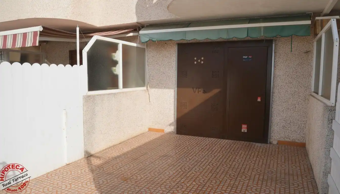 Casa adosada en venda en Creixell amb Jardí privat, Terrassa i Traster