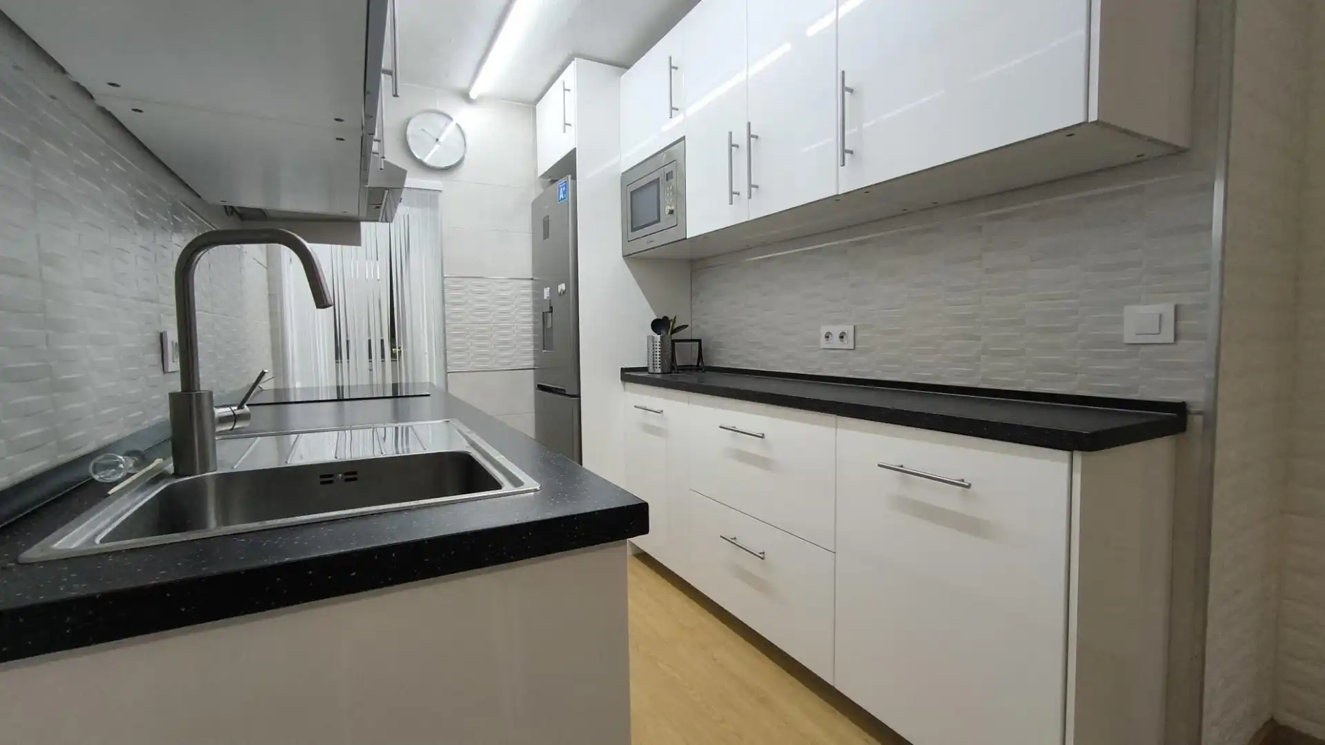 Apartamento de alquiler en Calle TURIA, 8, Centro - Barriada Mallorca