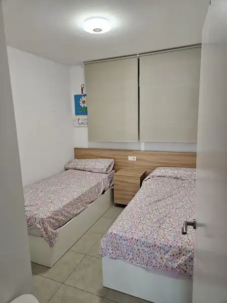 Habitación de Casa adosada en venta en Peralta / Azkoien con Aire acondicionado, Calefacción y Jardín privado