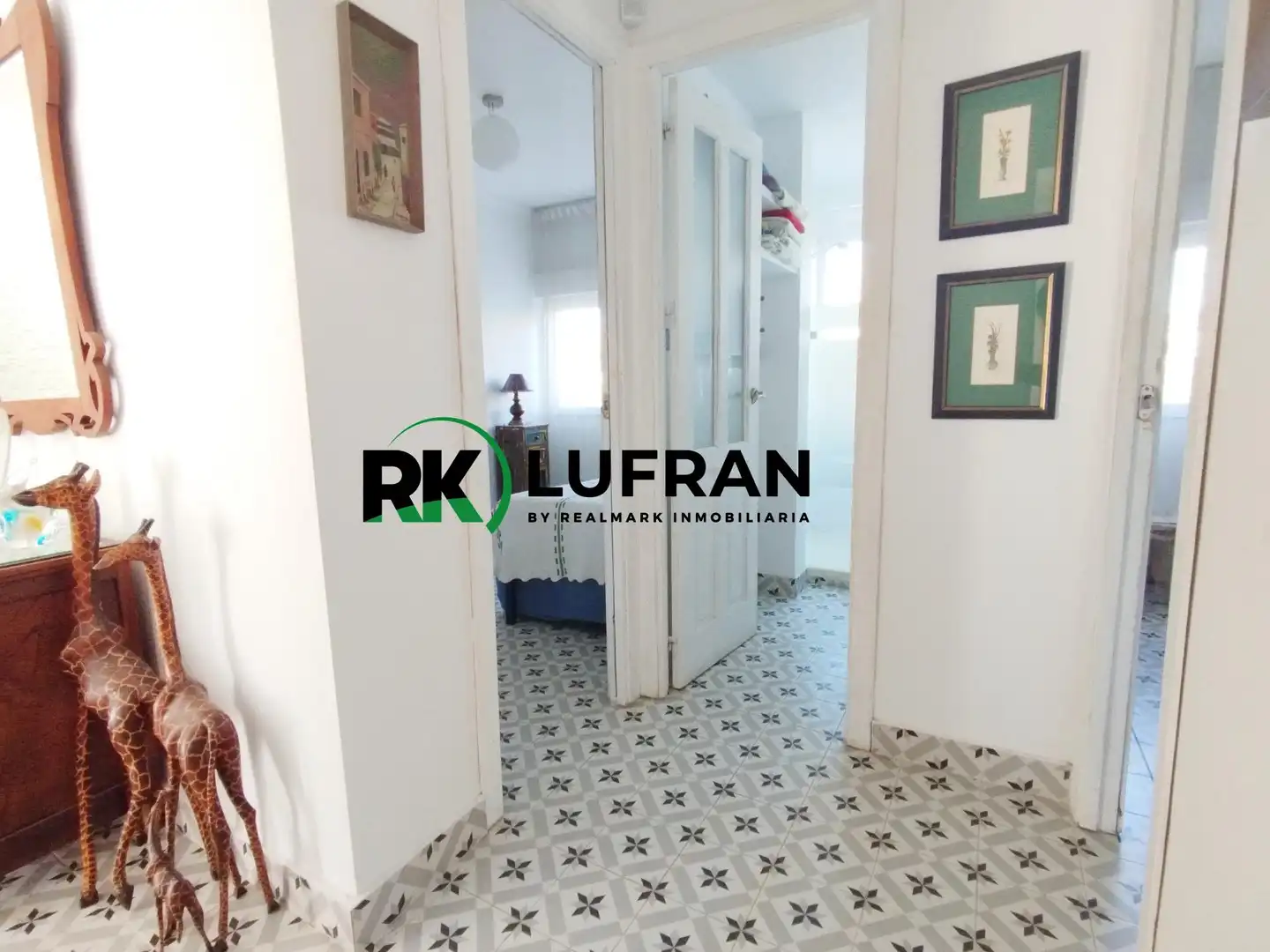 Piso en venta en Alicante / Alacant con Aire acondicionado y Balcón
