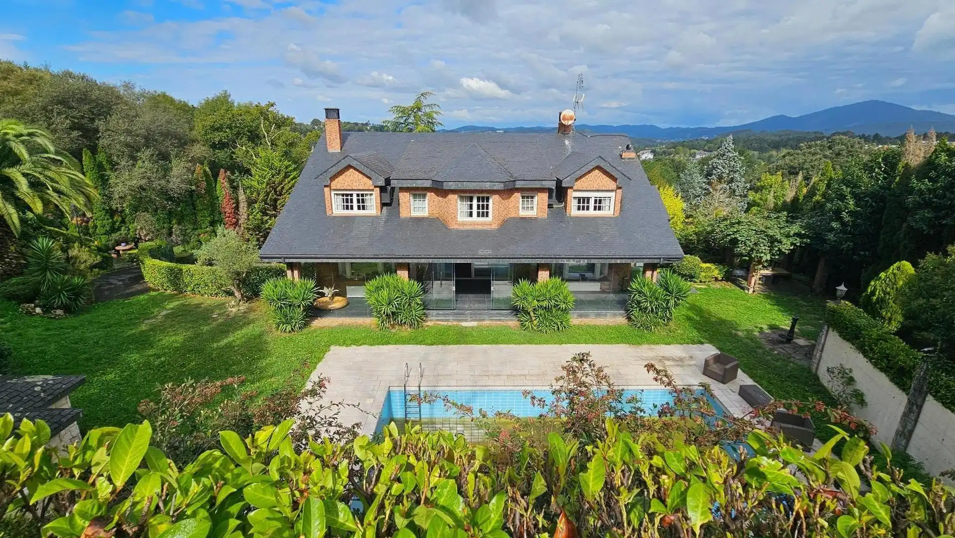 Jardín de Casa o chalet en venta en Mungia con Calefacción, Jardín privado y Terraza