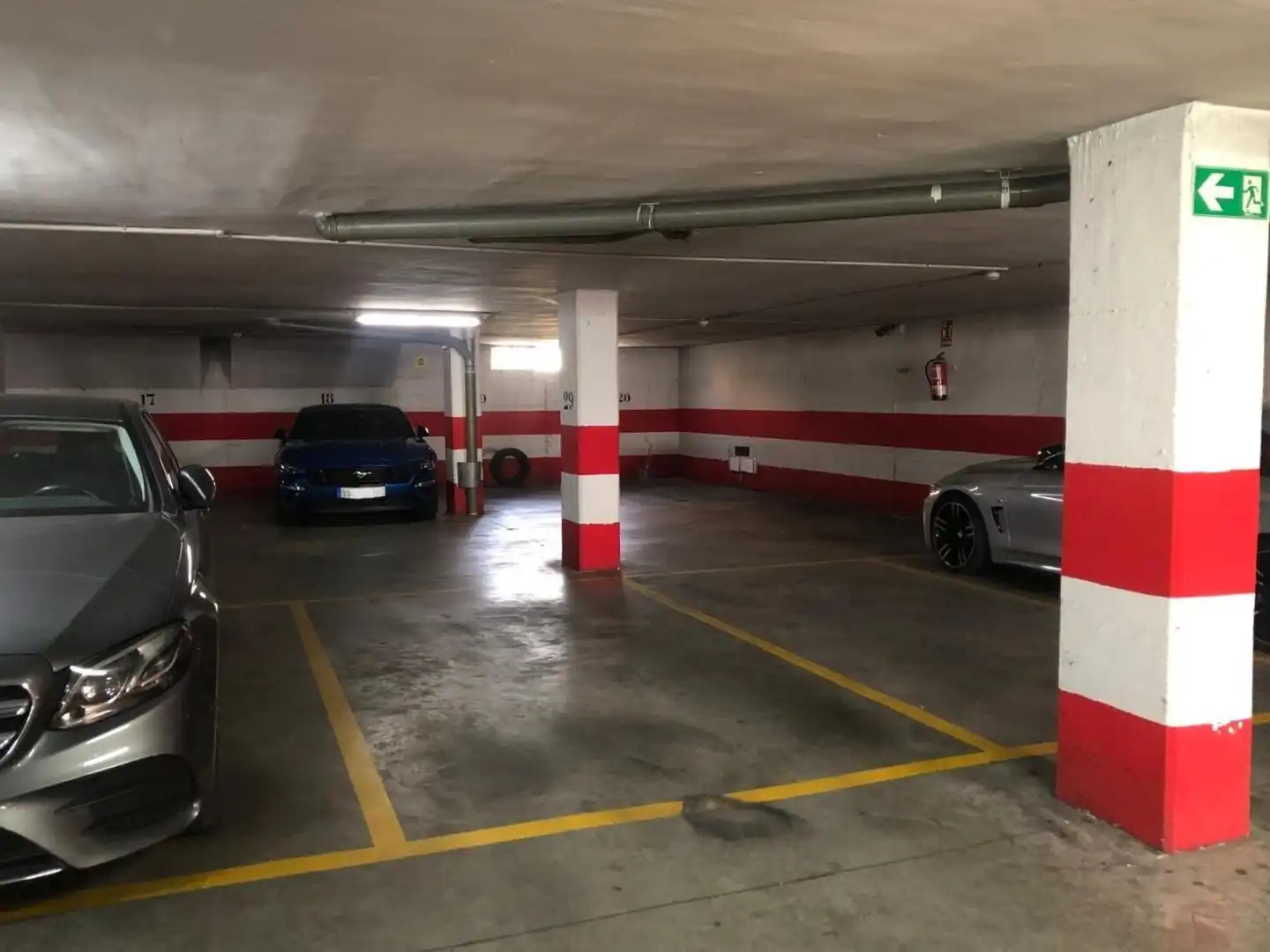 Aparcament de Pis en venda en Badajoz amb Aire condicionat