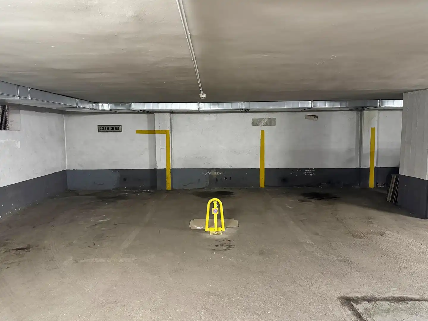 Parkplatz von Büro zum Verkauf in Madrid