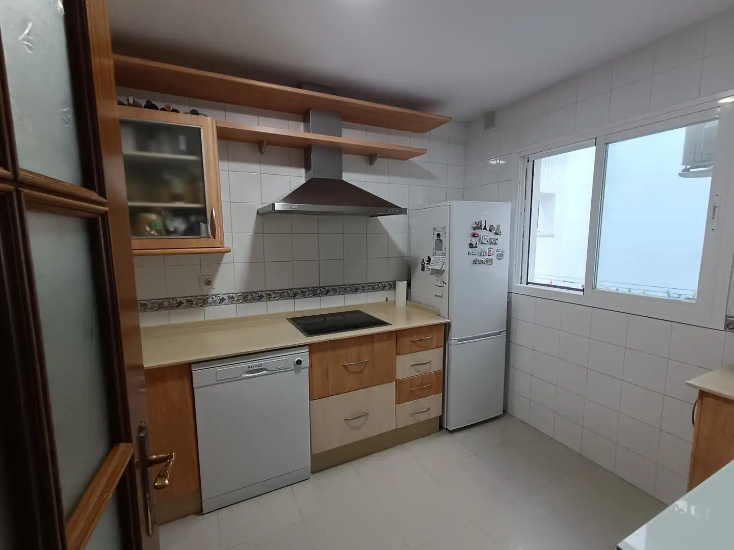 Appartamento con ascensore in vendita a Calle Matrona Ana Mariscal 2, imagen 3