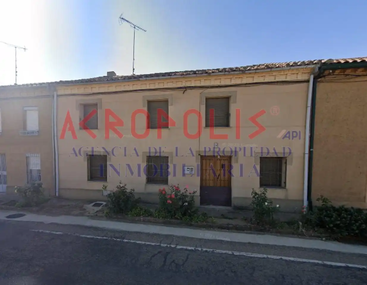 Außenansicht von Haus oder Chalet zum Verkauf in San Miguel del Valle mit Heizung