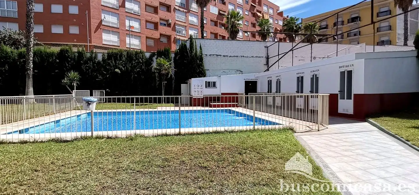 Exterior view of Flat for sale in Linares  with Balcony and Community pool