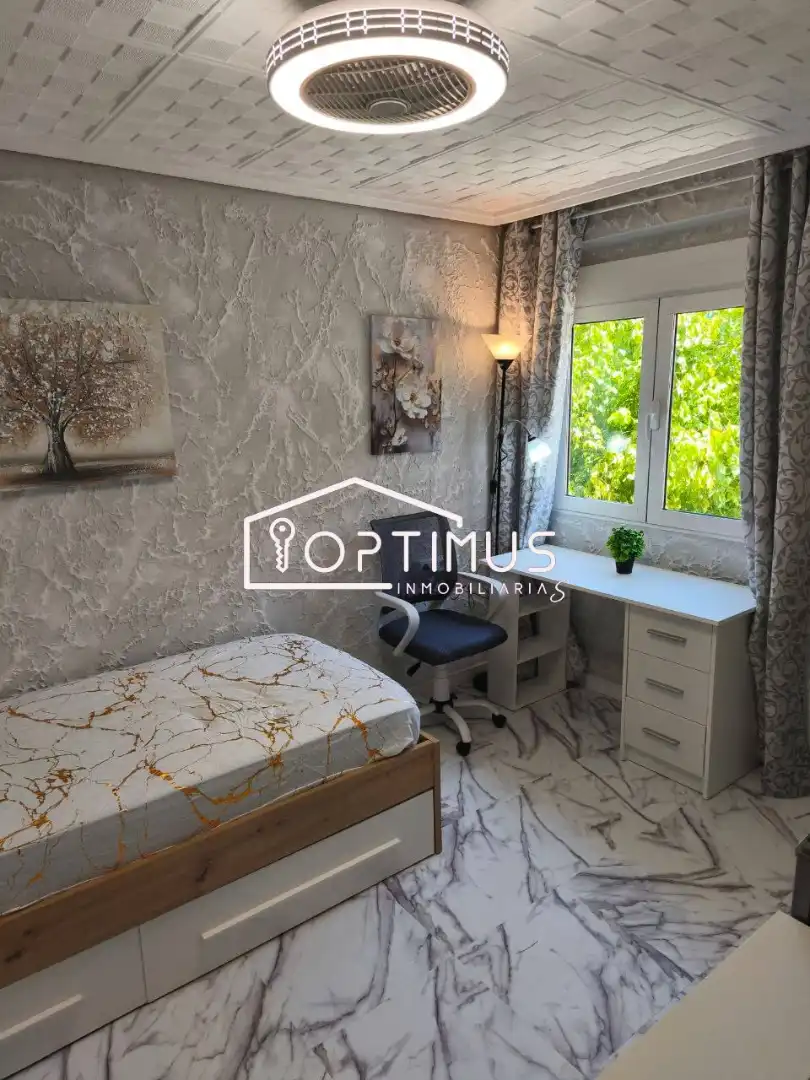 Habitación de Apartamento en venta en Xirivella con Aire acondicionado, Amueblado y Horno