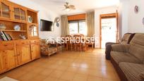 Living room of Single-family semi-detached for sale in Guardamar del Segura  with Terrace and Balcony