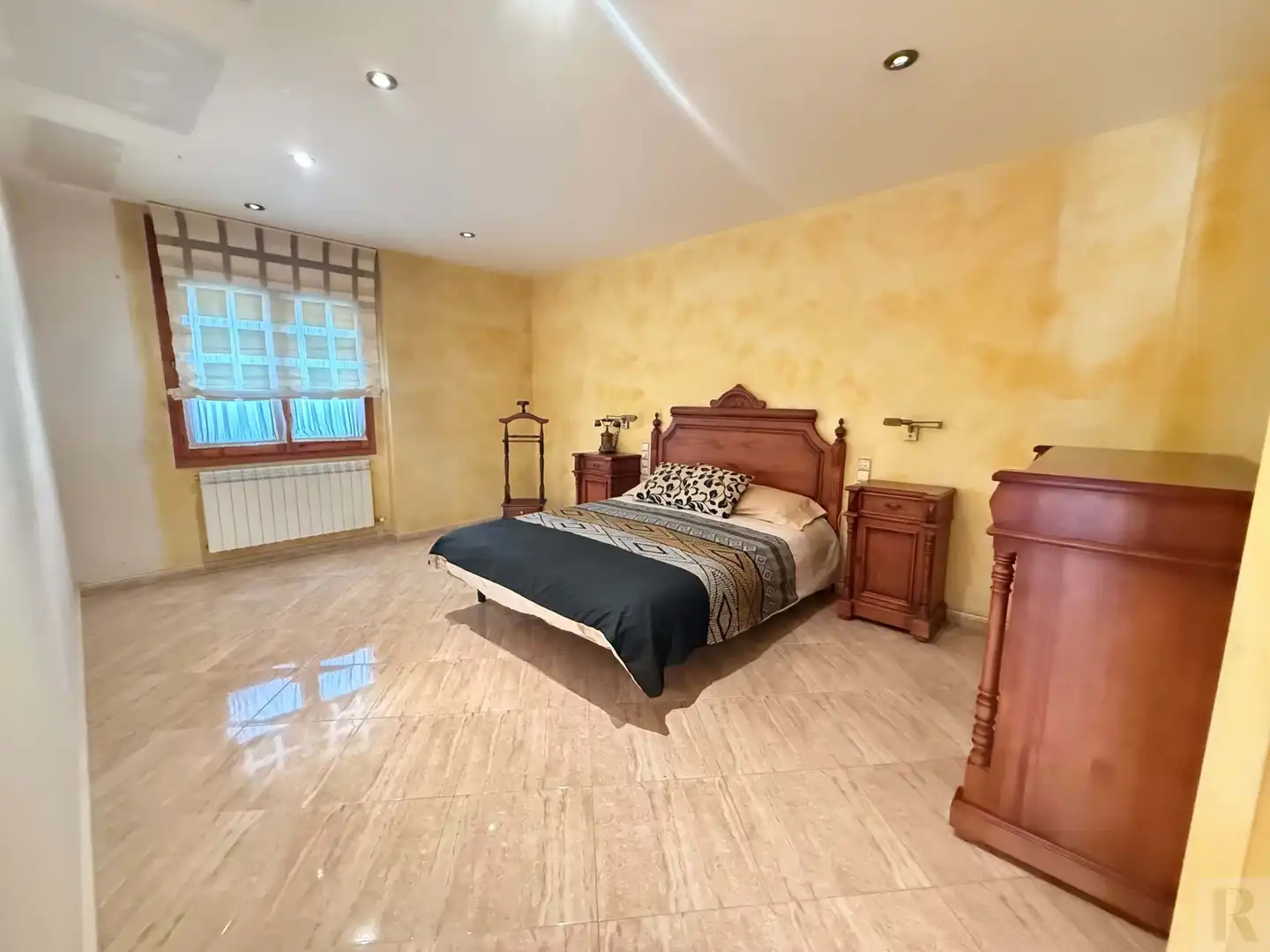 Casa adosada en venta en Avinguda Francesc Macià, Avià