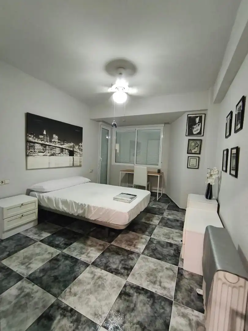 Bedroom of Flat for rent in Elche / Elx  with Air Conditioner, Furnished and Balcony