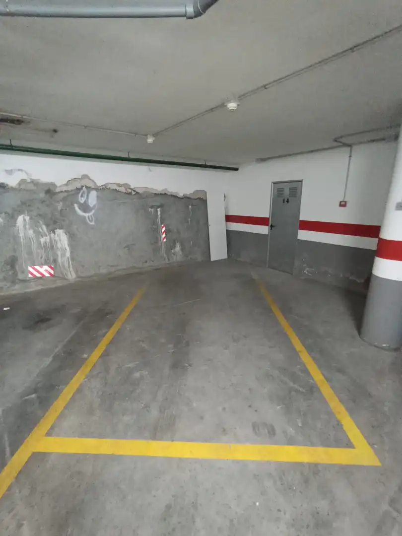 Piso con terraza en venta en Carrer de Catalunya, imagen 24