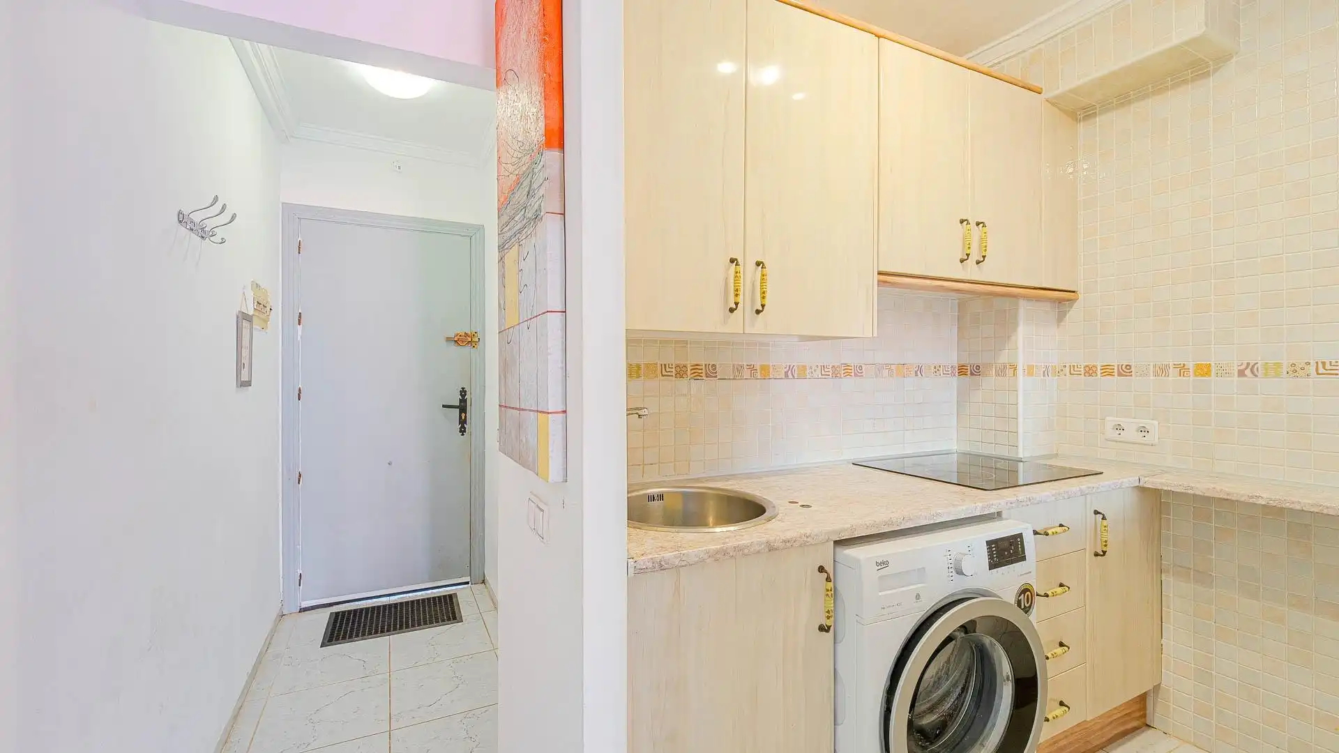 Küche von Erdgeschoss zum Verkauf in Torrevieja mit Terrasse und Möbliert