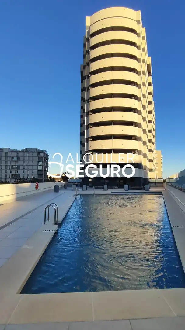 Piscina de Piso de alquiler en Valencia con Aire acondicionado, Terraza y Trastero