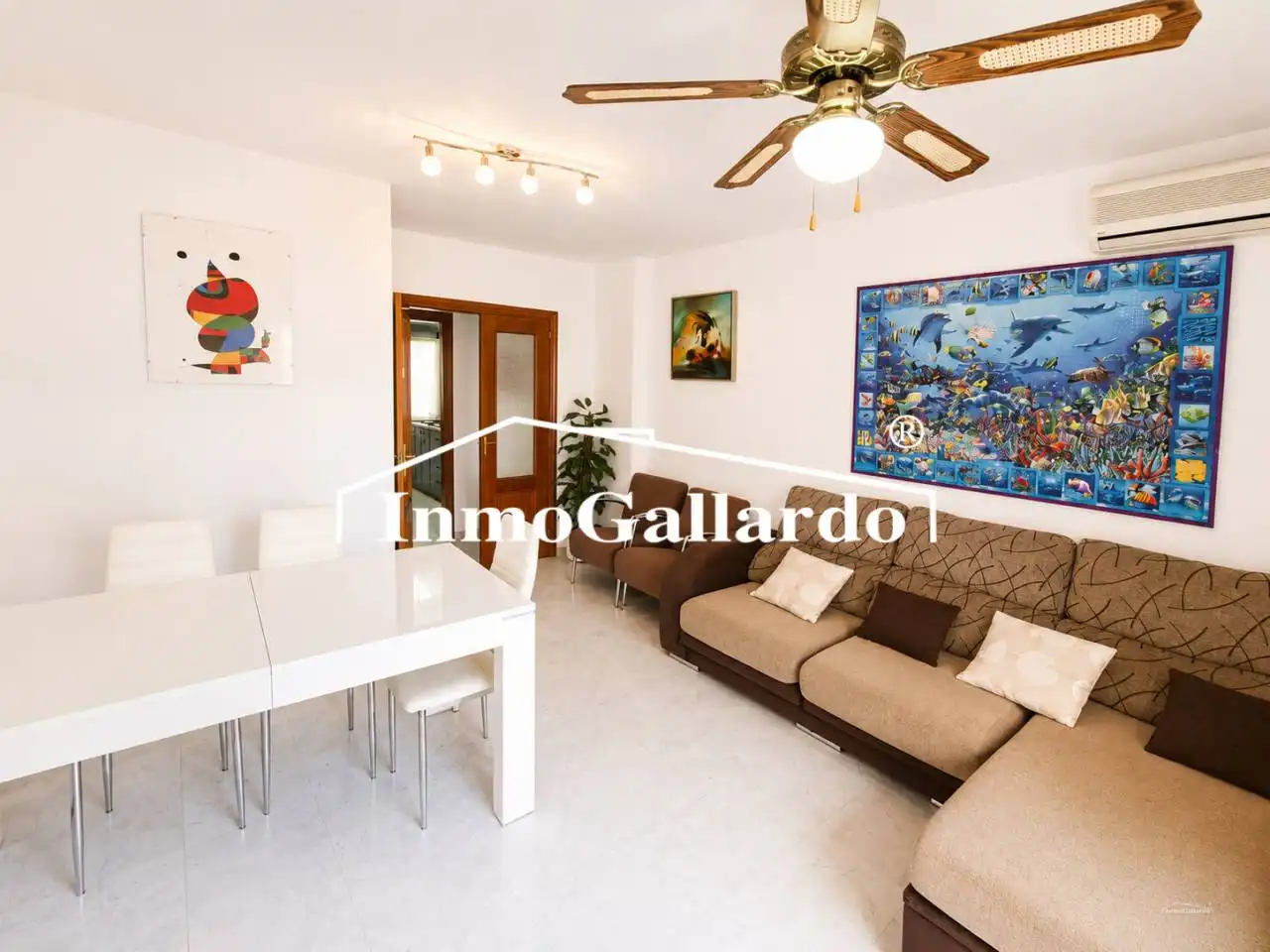 Wohnzimmer von Wohnung zur Miete in Rincón de la Victoria mit Balkon