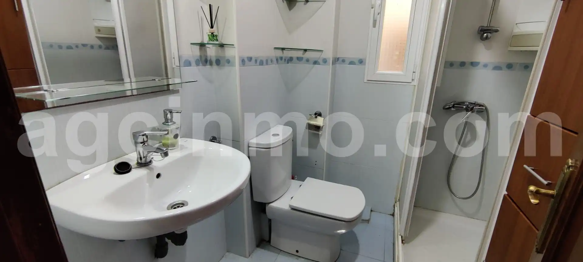 Bathroom of Flat for sale in Valladolid  with Heating and Furnished