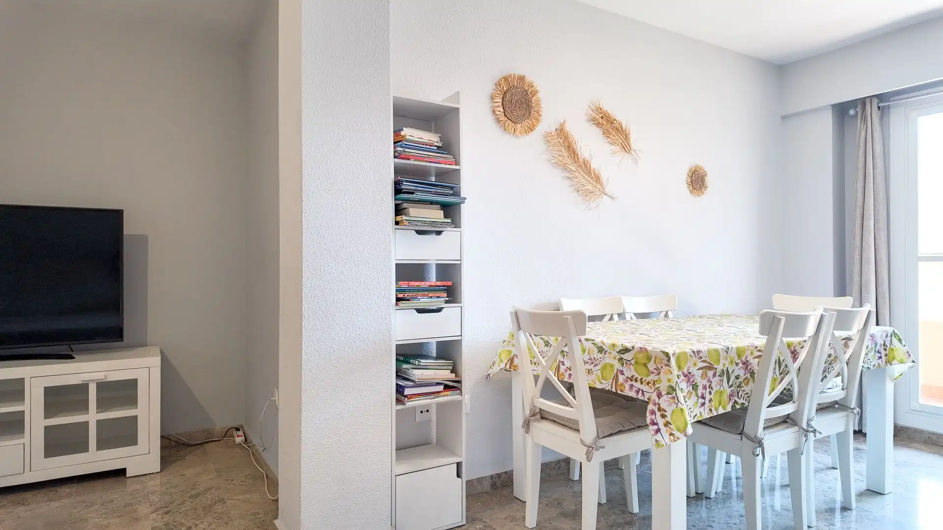 Menjador de Apartament de lloguer en Valencia amb Aire condicionat, Calefacció i Terrassa