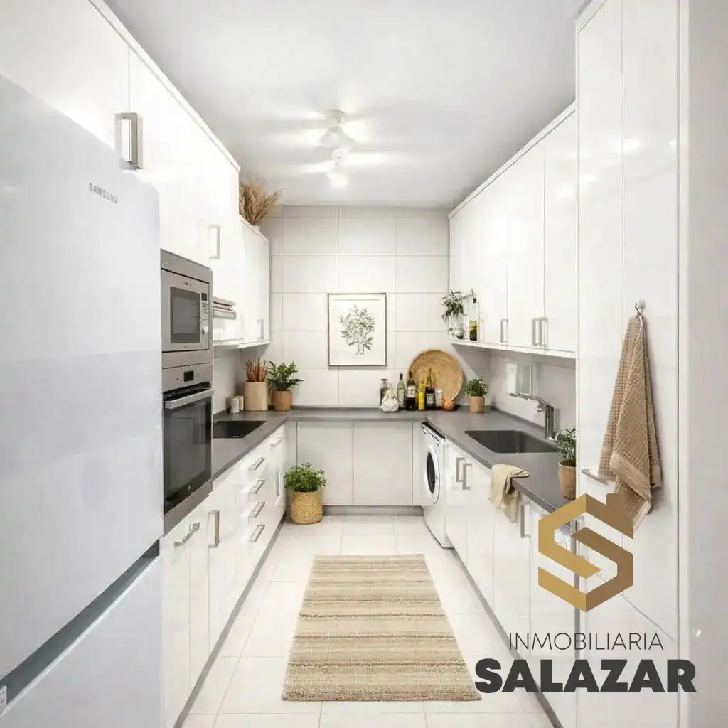 Küche von Dachboden zum Verkauf in Bilbao  mit Heizung, Terrasse und Balkon