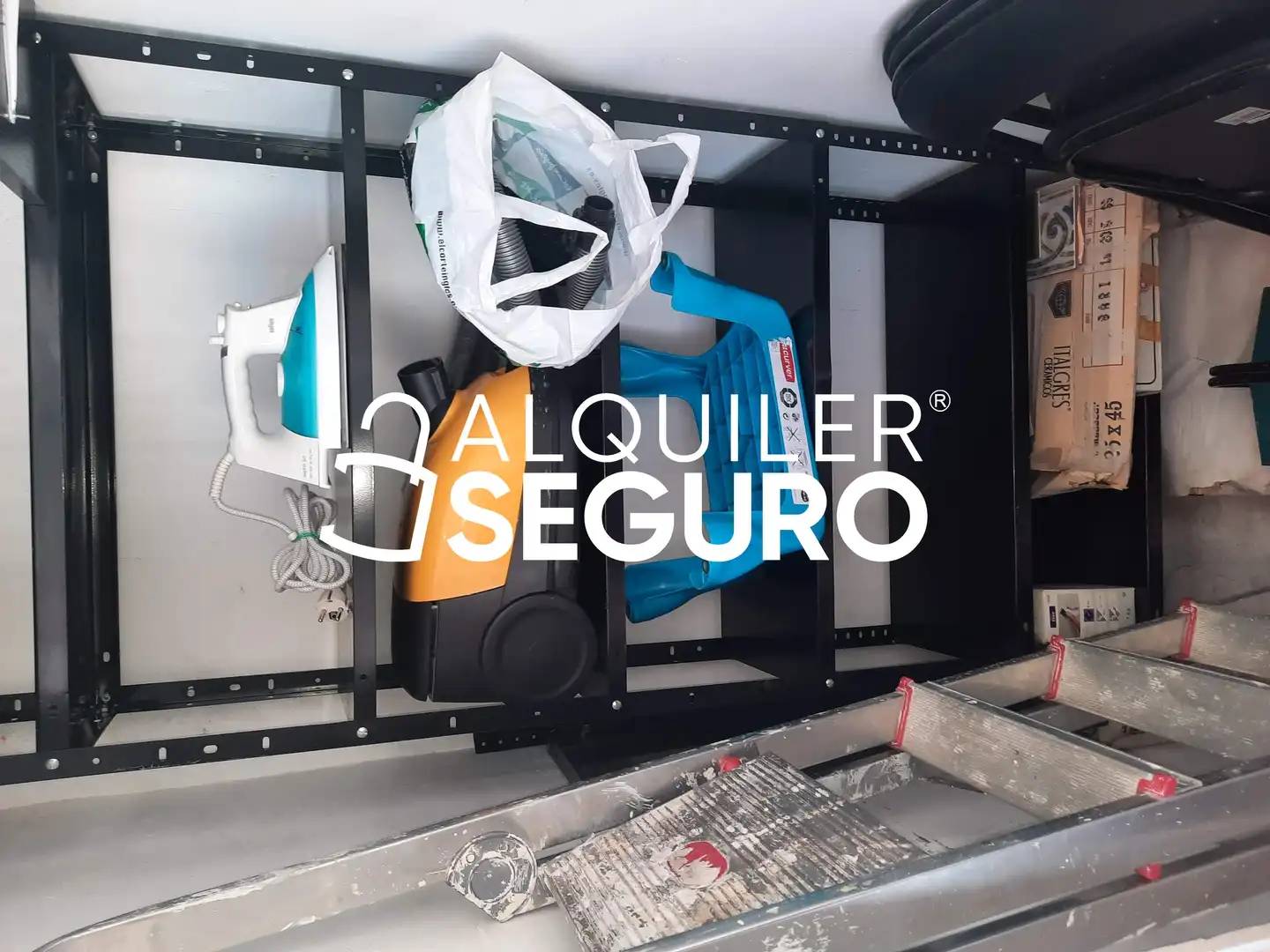 Piso de alquiler en Zaragoza con Calefacción, Terraza y Amueblado