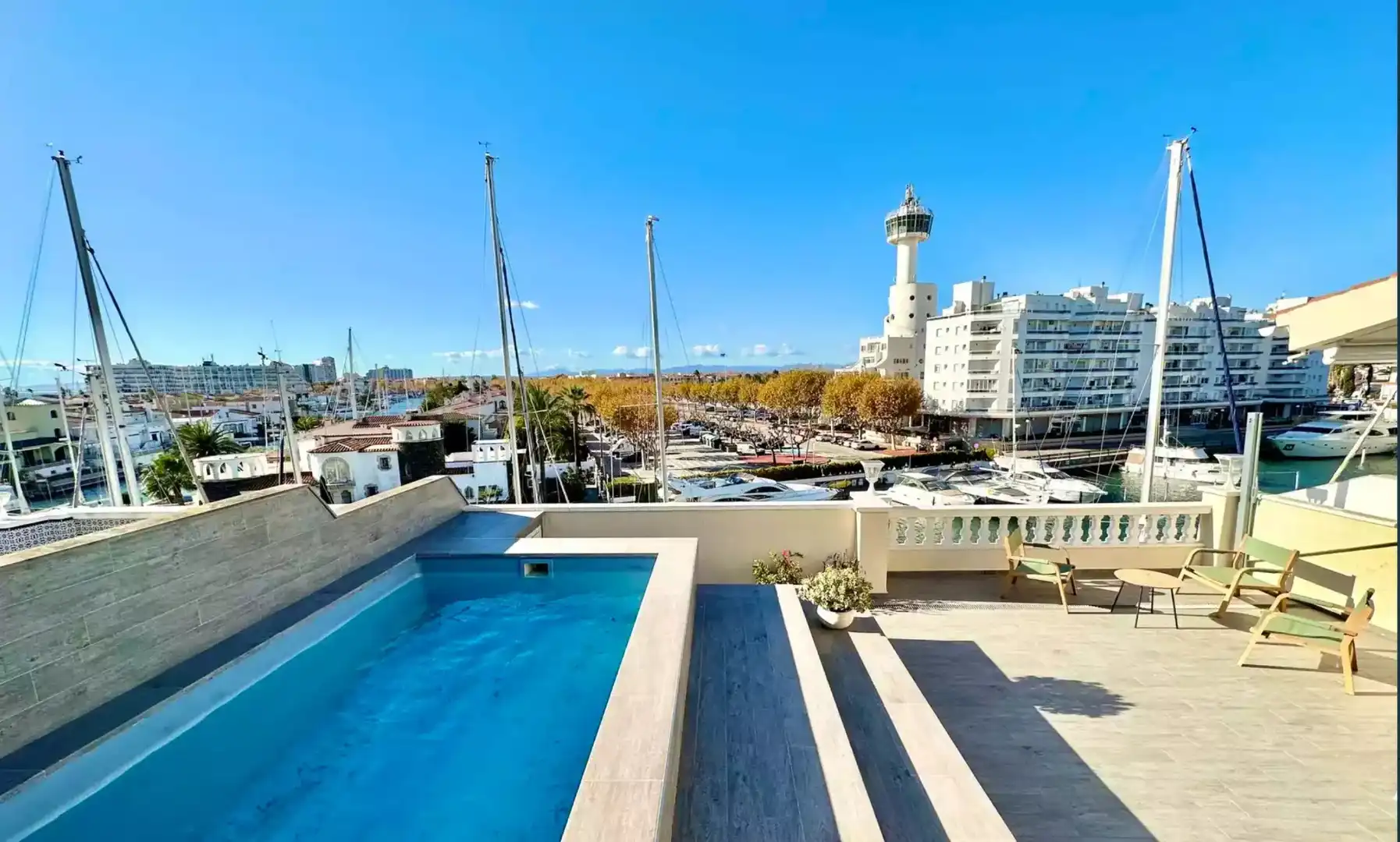 Piso con piscina en venta en CABALLITO DE MAR