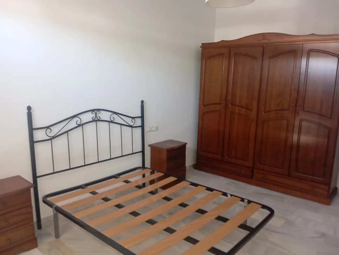 Bedroom of Detached homes for rent in Pilas  with Air Conditioner, Terrace and Washing machine