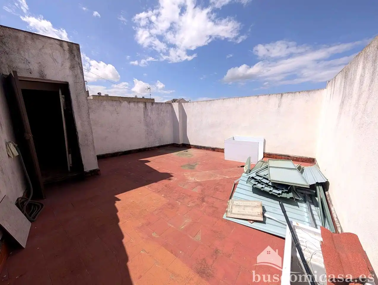 Vista exterior de Pis en venda en Linares amb Aire condicionat, Calefacció i Terrassa