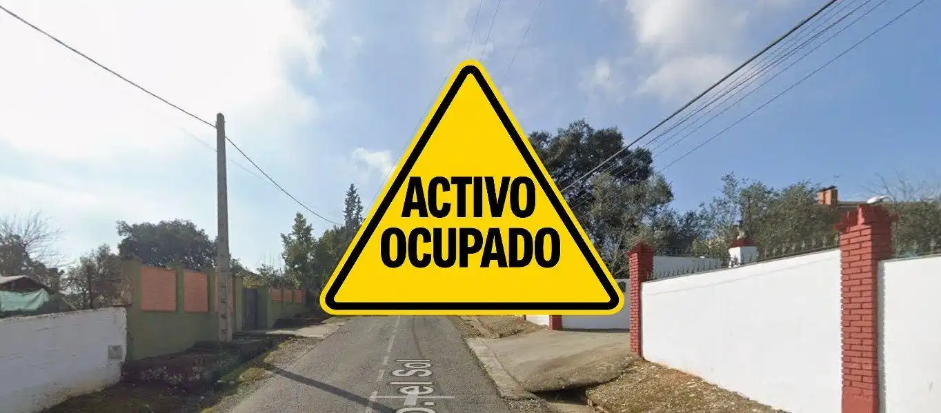 Casa con piscina en venta en EL SOL-ENCINARES