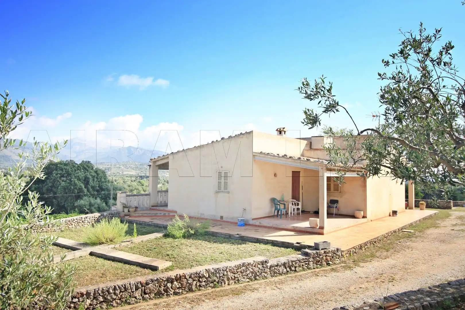 Vista exterior de Casa o chalet en venta en Selva con Terraza y Piscina