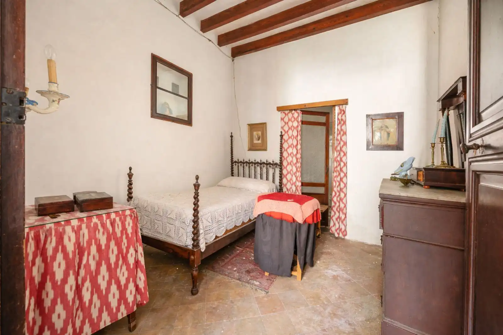 Schlafzimmer von Einfamilien-Reihenhaus zum Verkauf in Sa Pobla mit Heizung, Privatgarten und Terrasse