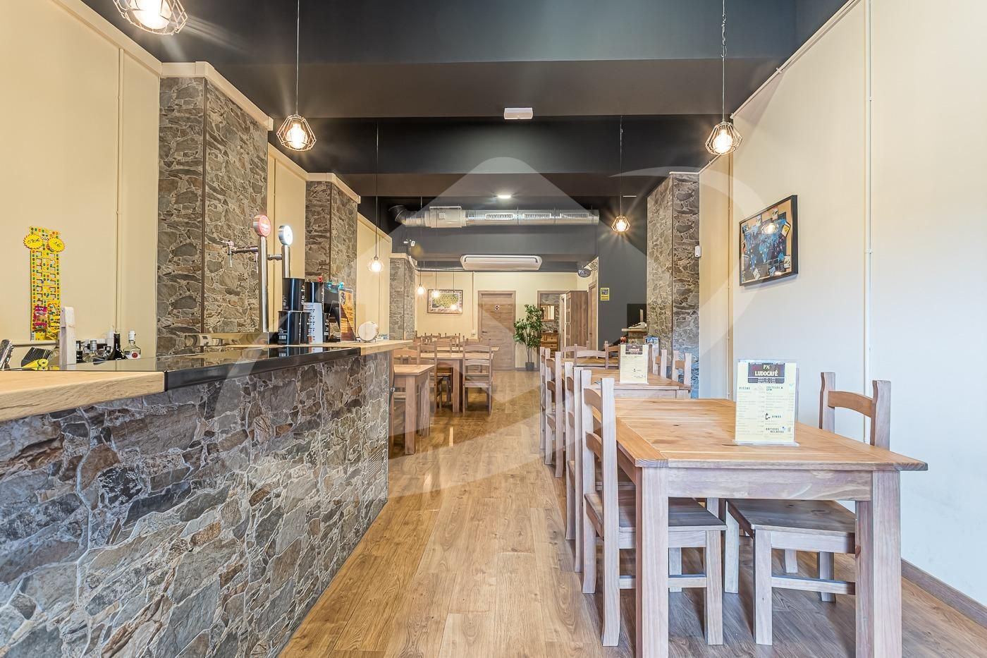 Local en traspaso en Sabadell con Aire acondicionado y Amueblado