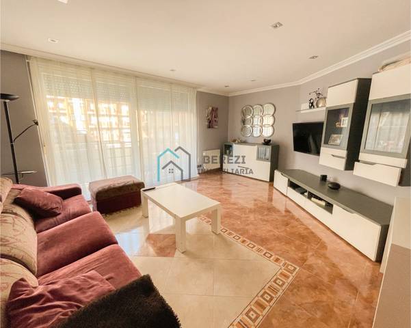 Piso en Venta en Erreñe-Zubi Kalea en Bermeo