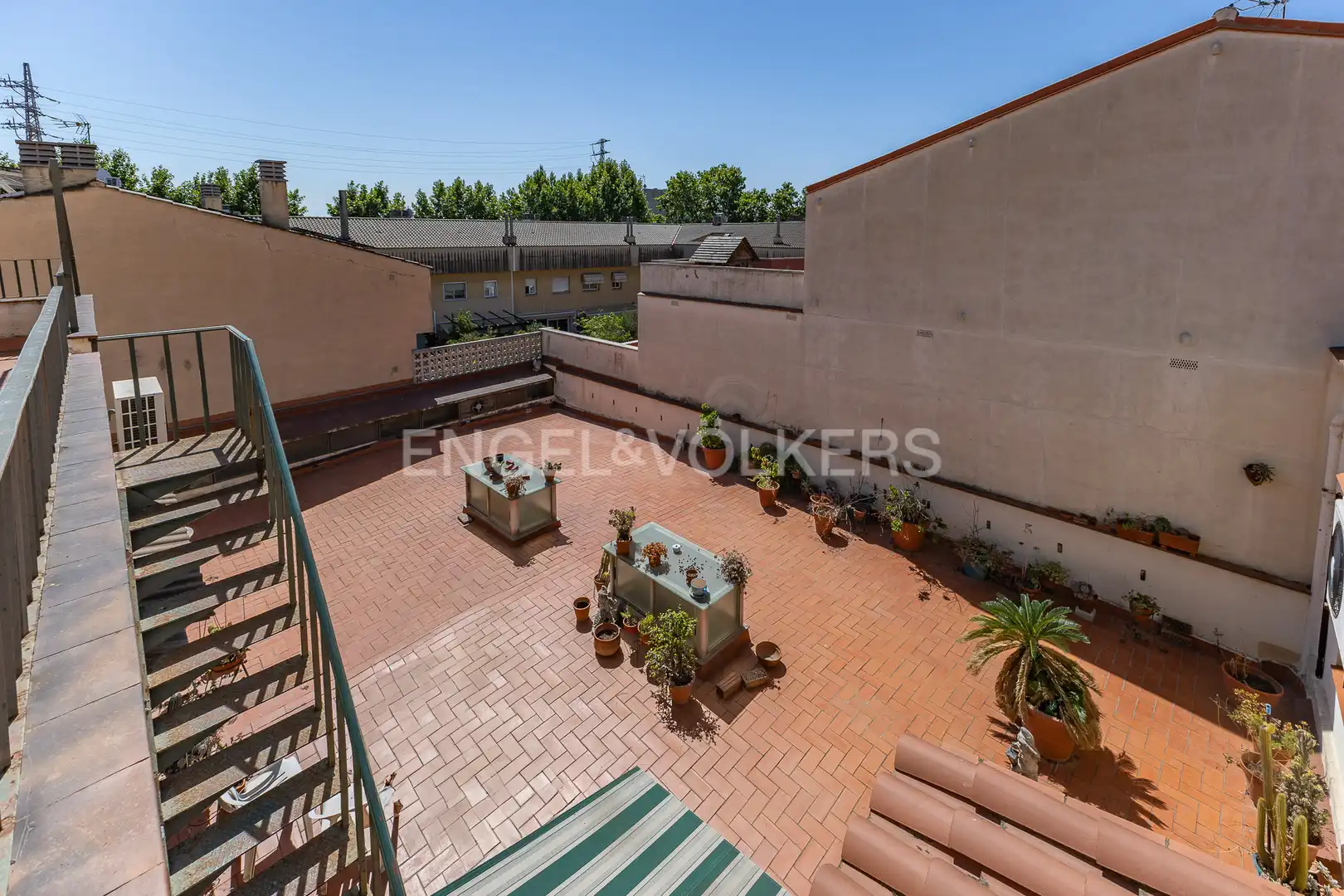 Terrace of Industrial buildings for sale in Sant Boi de Llobregat