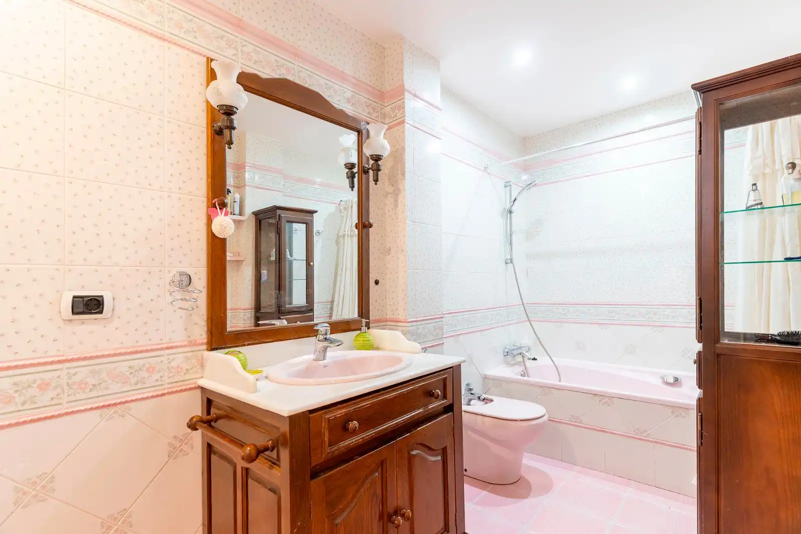 Flat for sale in Cami Donda, Camino de Onda - Salesianos