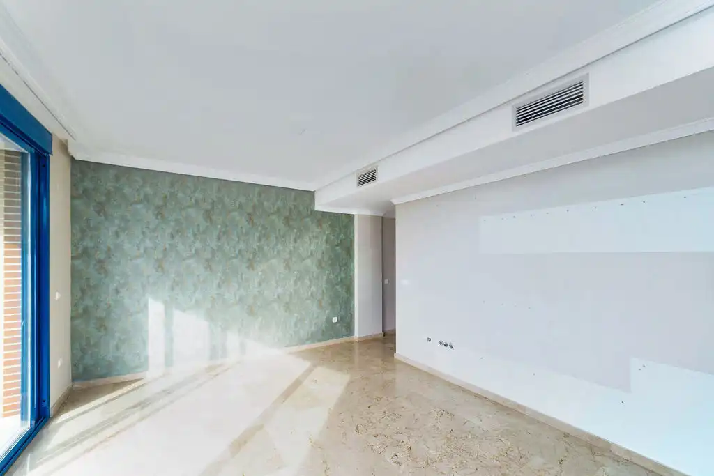 Piso con ascensor en venta en Av Rosa de los Vientos  - Ed Penyal II -, imagen 2
