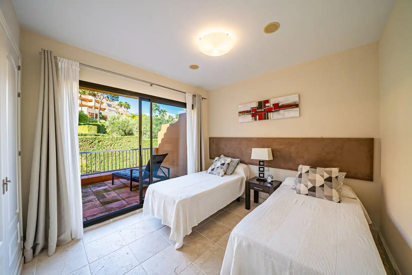 Apartament amb piscina en venda a Calle Pico Alcazaba 2PM, imagen 17